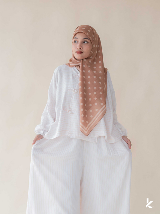 Oriental Top in Peachline