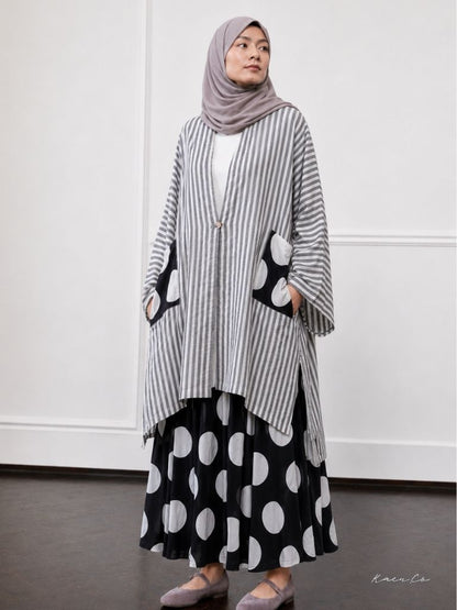 Kaori Top  in Dotline