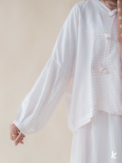 Oriental Top in Peachline