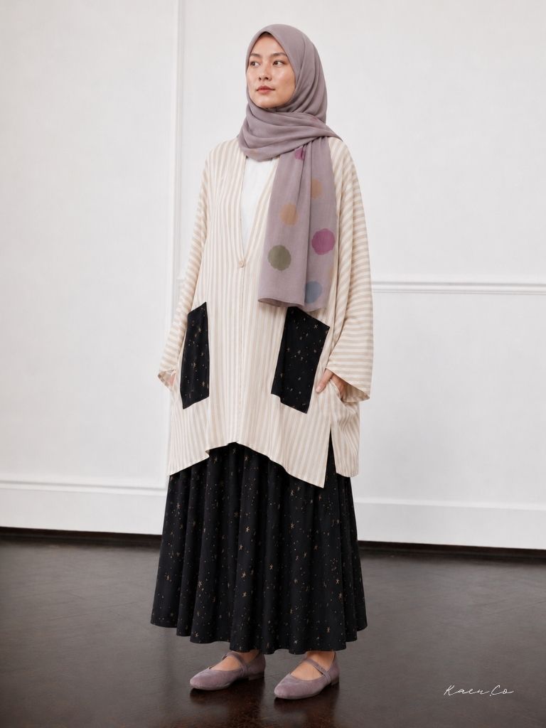 Kaori Top  in Aster