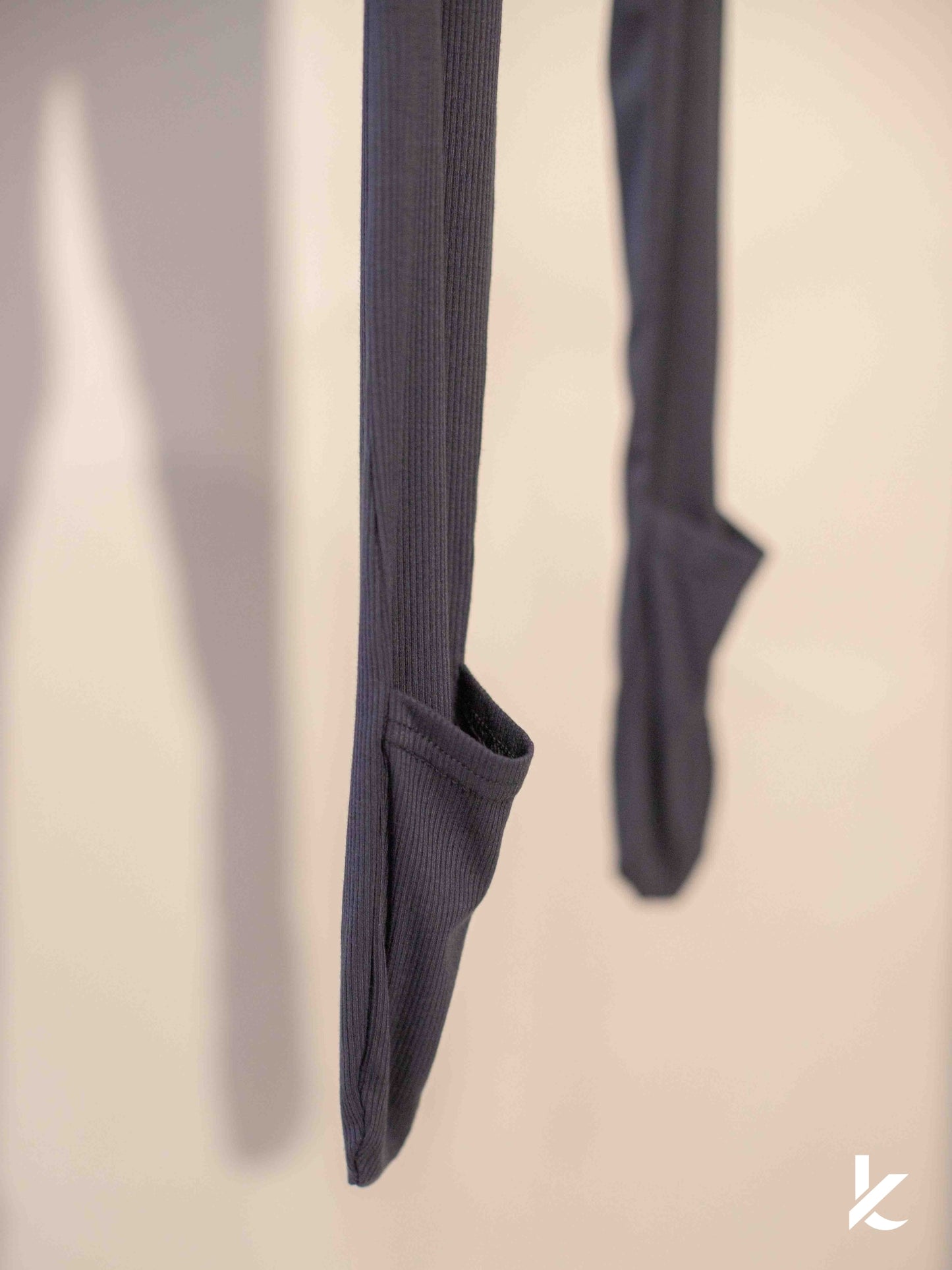 Leg Layer in Dark Grey