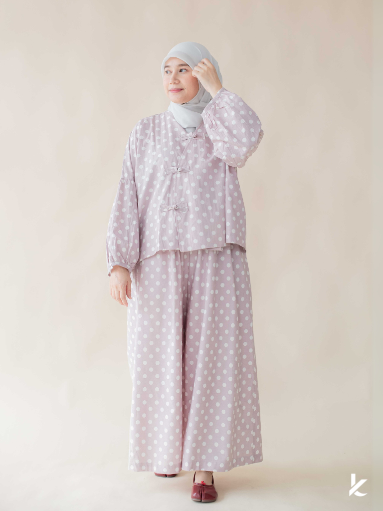 Oriental Top in Lilora