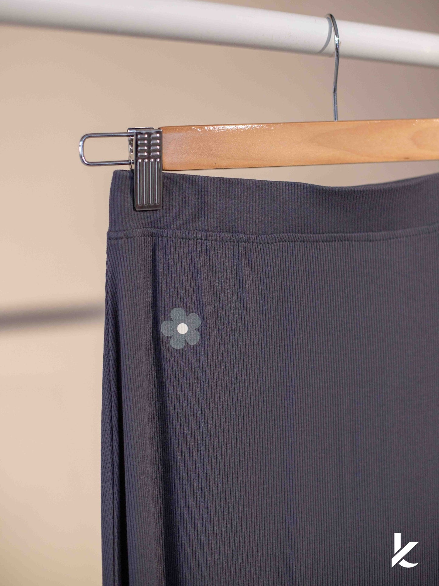 Skirt Layer in Dark Grey
