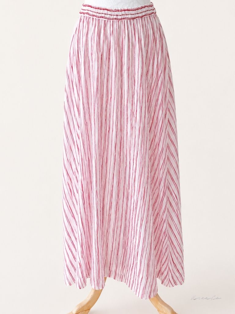 Kaori Skirt  in Red Doodle