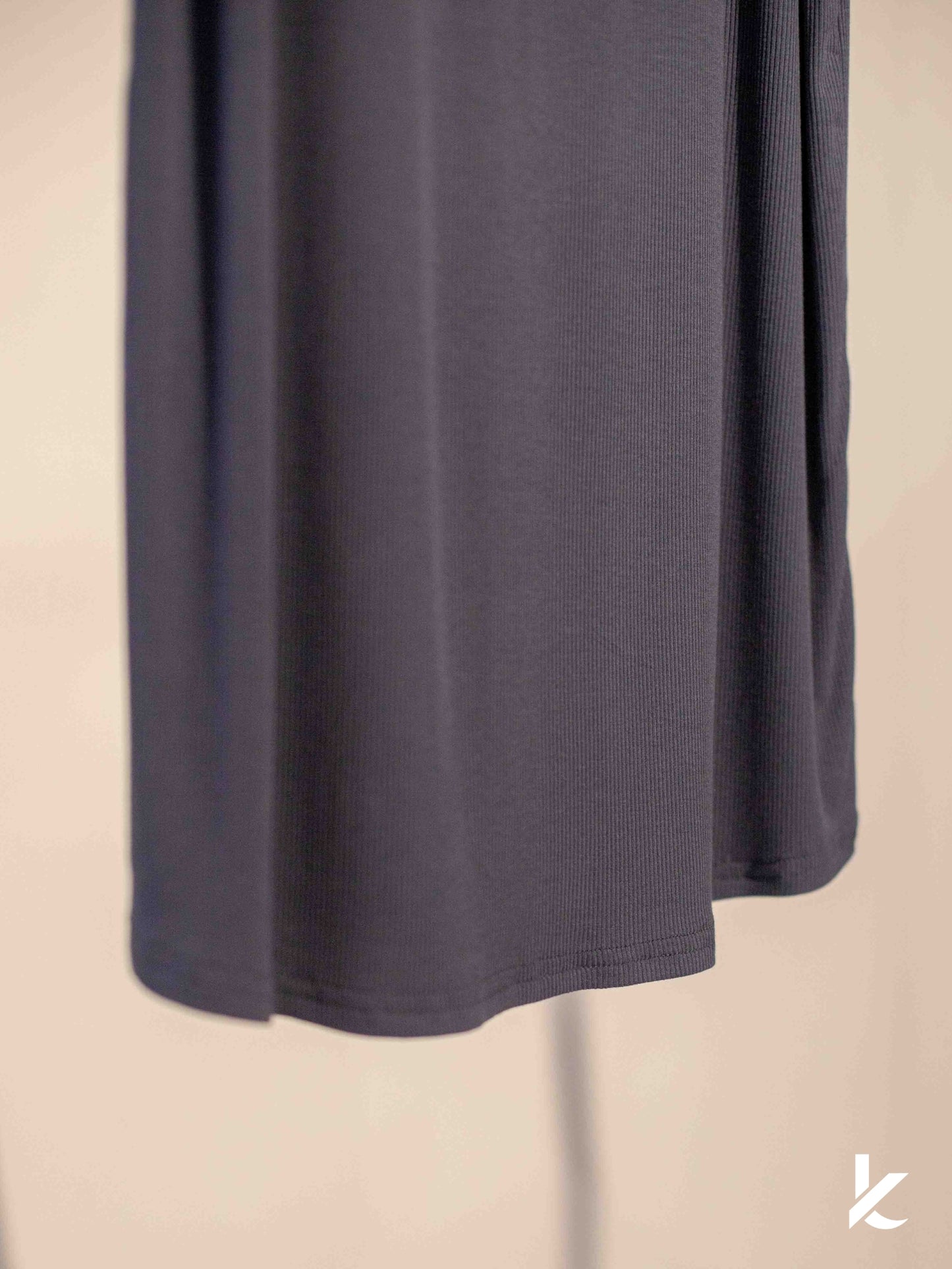Skirt Layer in Dark Grey