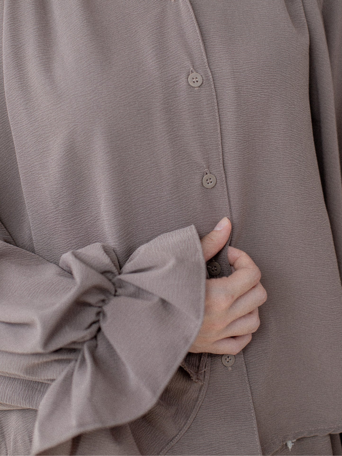 Ruya Embroidery Set in Chocolate Milk