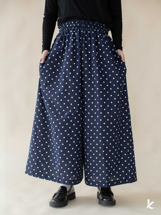 Ordinaire Pant in Midnight