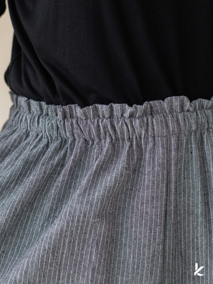 Ordinaire Pant in Charcoal