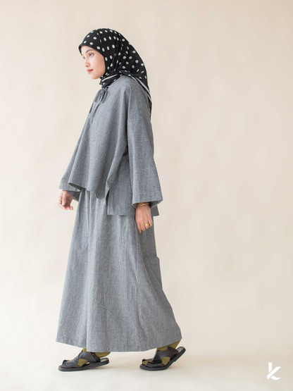 Ease Top in Charcoal