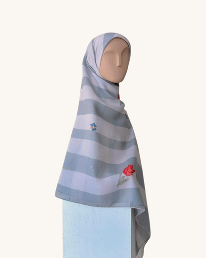 Bawal Playful in Tiny Tulip