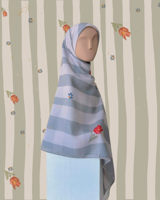 Bawal Playful in Tiny Tulip