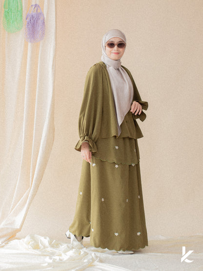 Ruya Embroidery Set in Fern