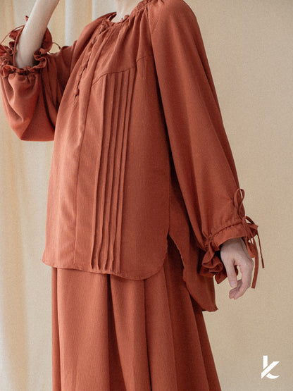Elodie Set in Ginger