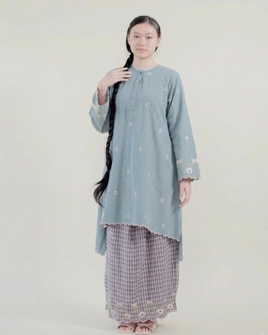[Without Selendang] Laima Kurung in Slate | Raya 2026 Klasik Sulam