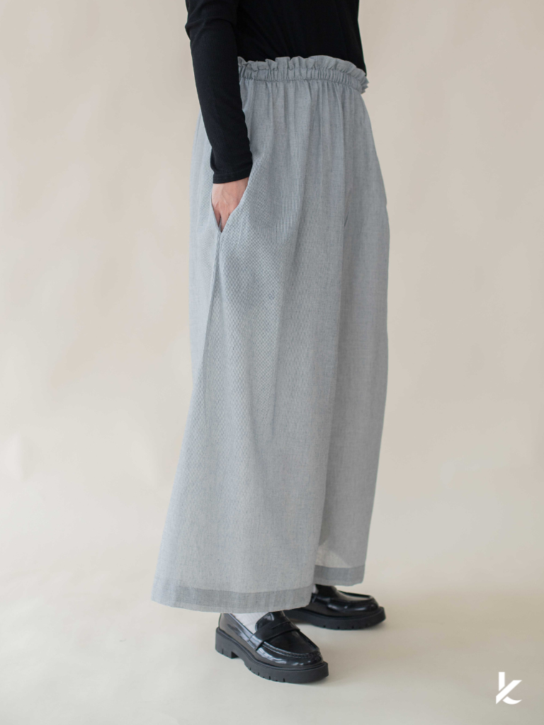 Ordinaire Pant in Dust