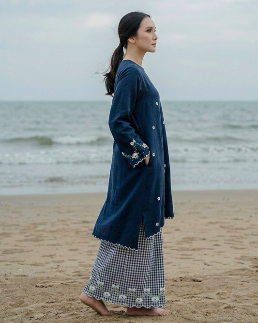 [Without Selendang] Laima Kurung in Nocturne | Raya 2026 Klasik Sulam