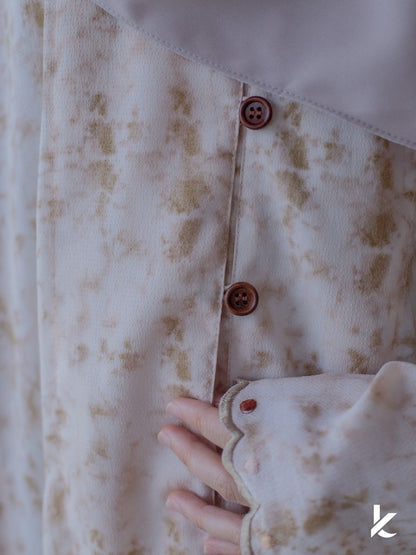 [TOP ONLY] Darcy Kurung in Autumn