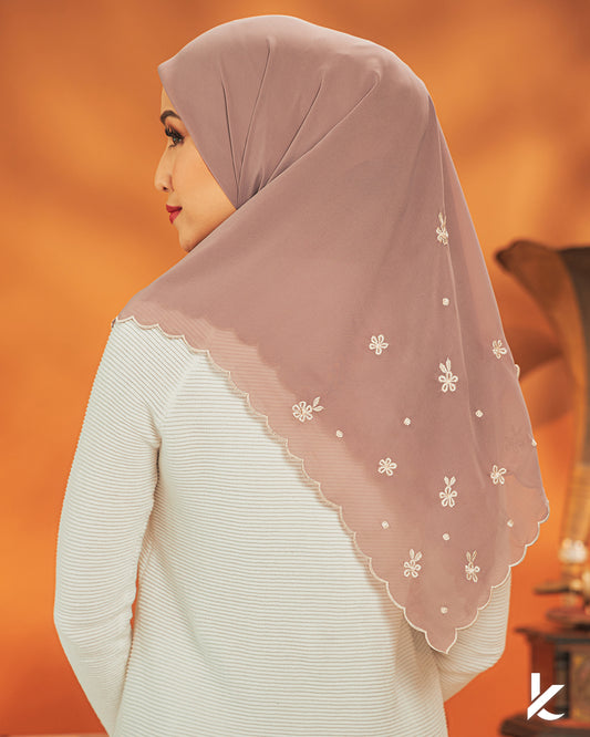 Suri Bawal Sulam in Heather