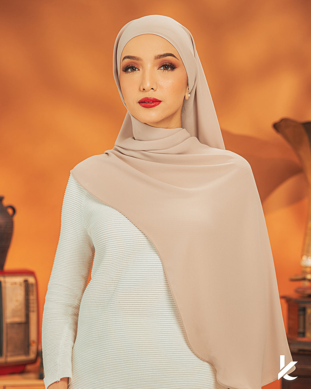 Classe In Soft Taupe