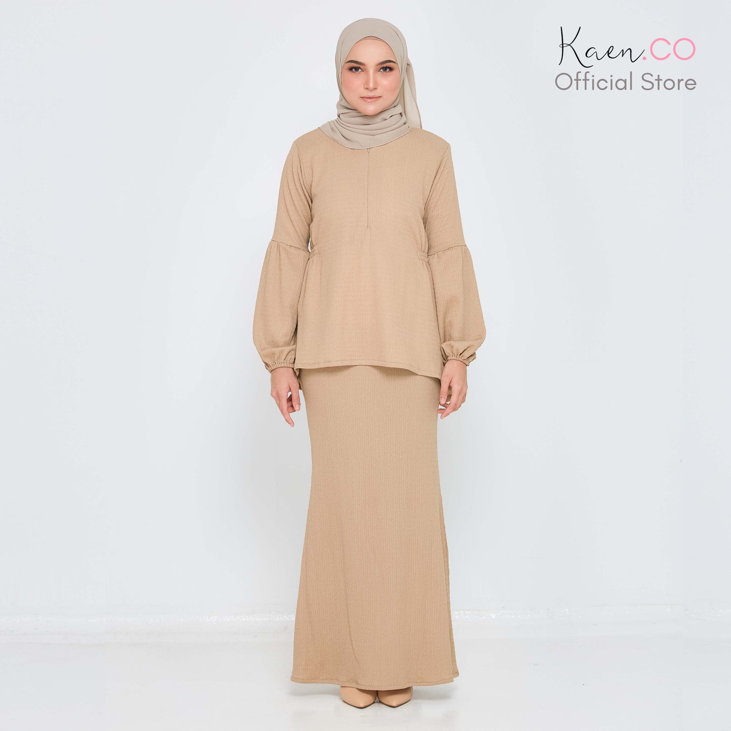 Safia in Matte Gold