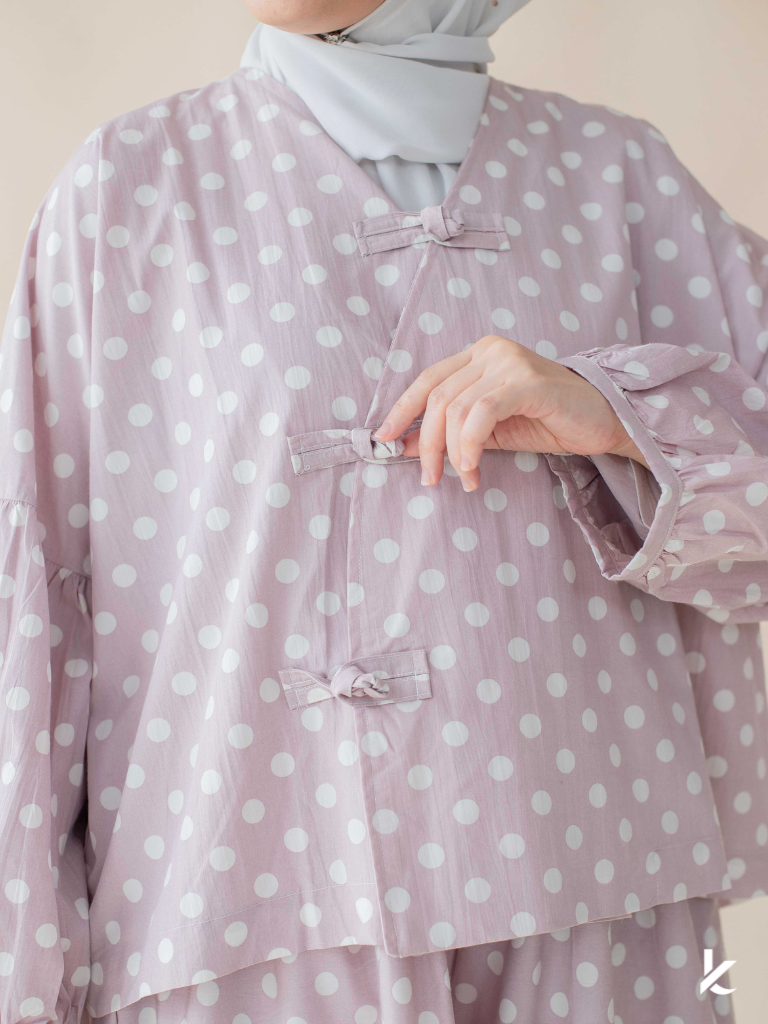 Oriental Top in Lilora