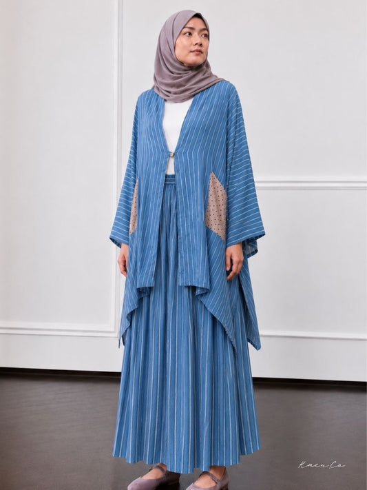 Kaori Top  in Dune Blue