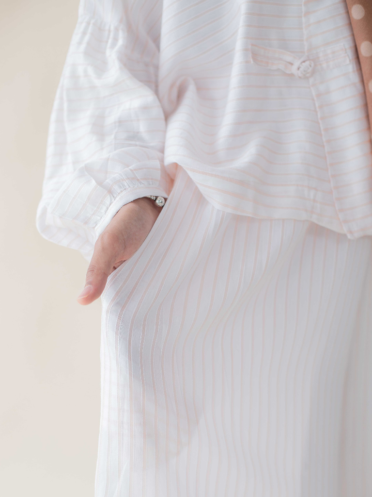 Oriental Top in Peachline