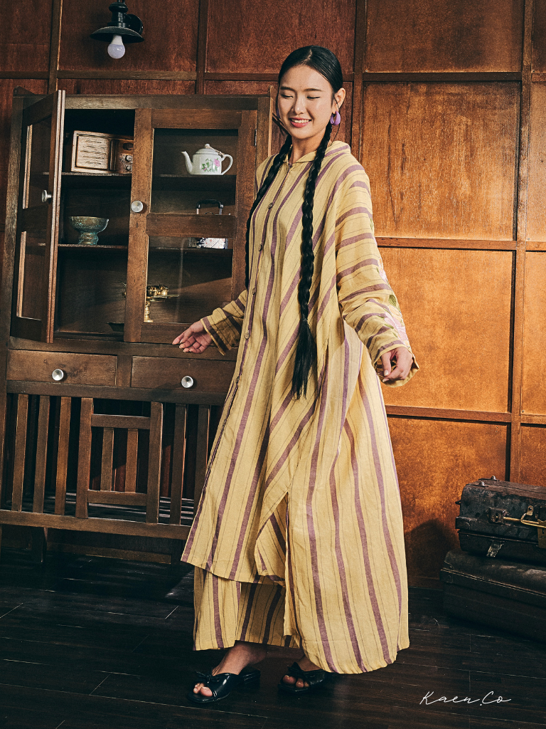 Kebarung Linen Mun in Calista | Kebaya + Kurung Sulam Klasik Raya 2026