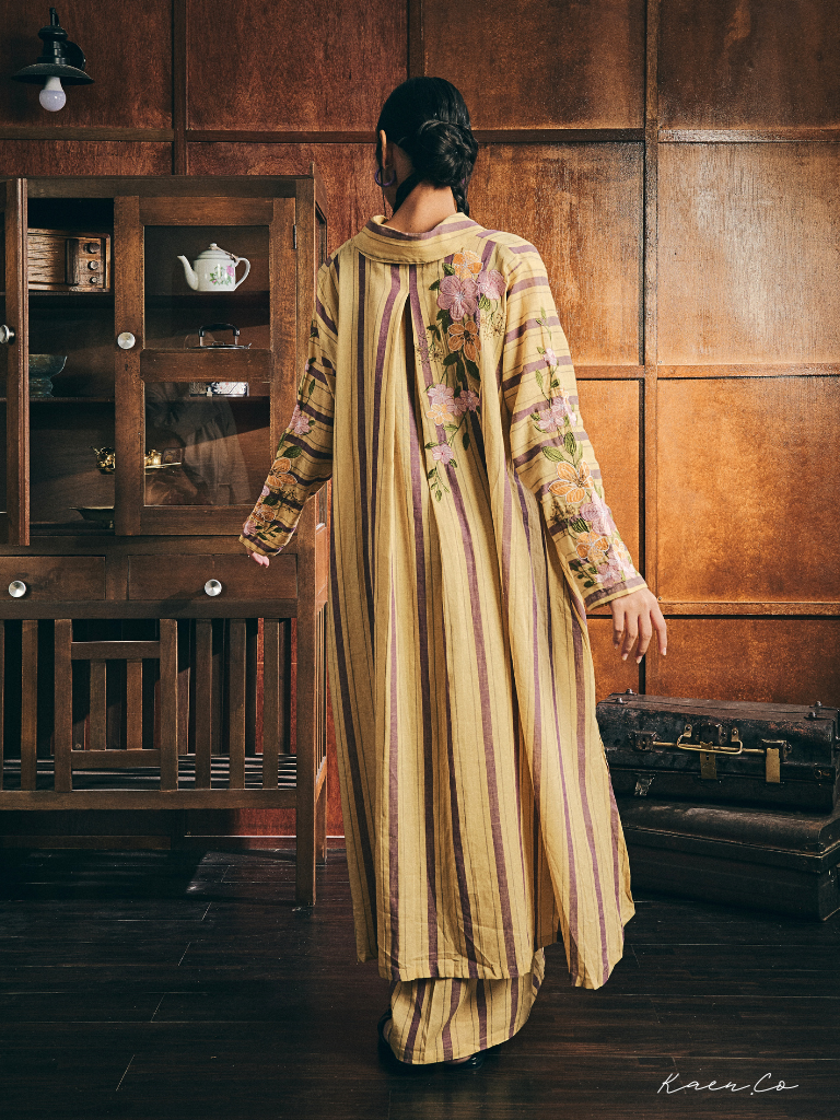 Kebarung Linen Mun in Calista | Kebaya + Kurung Sulam Klasik Raya 2026