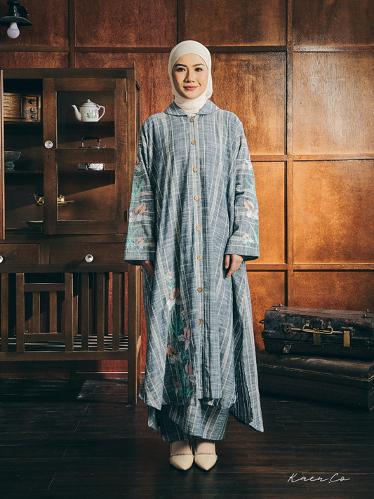 Kebarung Linen Mun in Elara | Kebaya + Kurung Sulam Klasik Raya 2026