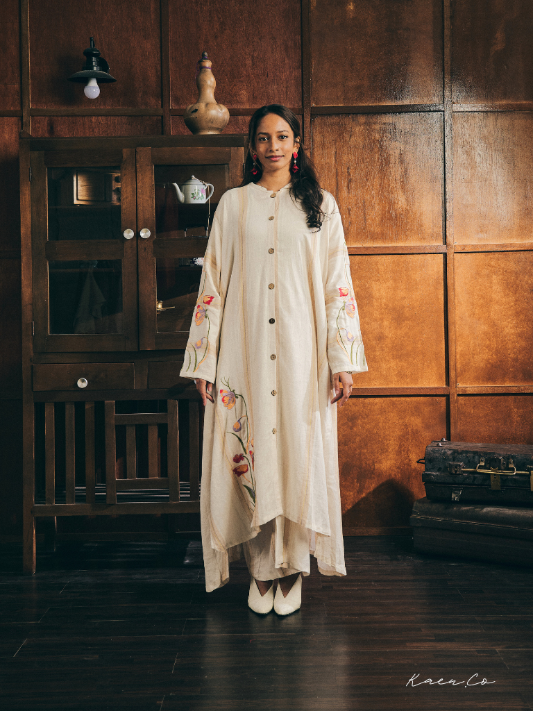 Kebarung Linen Mun in Floria | Kebaya + Kurung Sulam Klasik Raya 2026