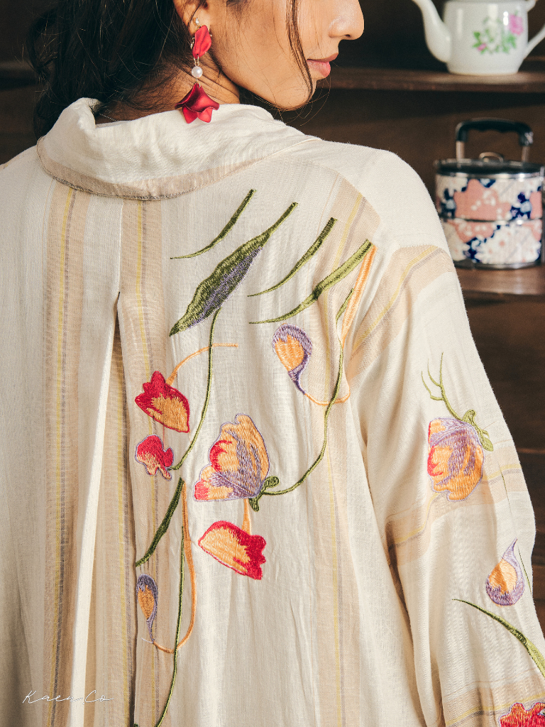 Kebarung Linen Mun in Floria | Kebaya + Kurung Sulam Klasik Raya 2026