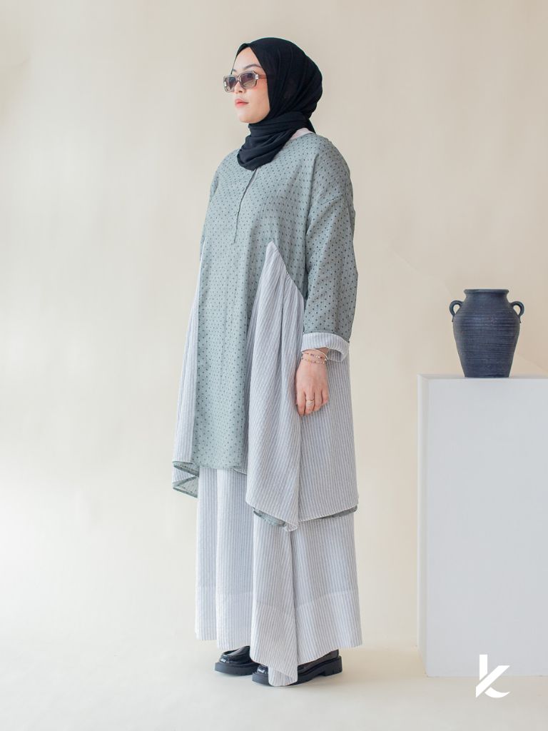 [Kaen.co x Padusi.co] HannaH Kurung Set Abu
