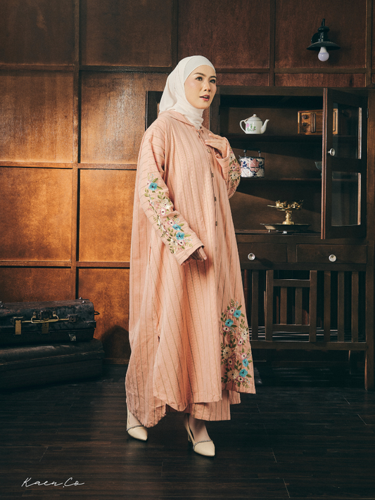 Kebarung Linen Mun in Meliora | Kebaya + Kurung Sulam Klasik Raya 2026