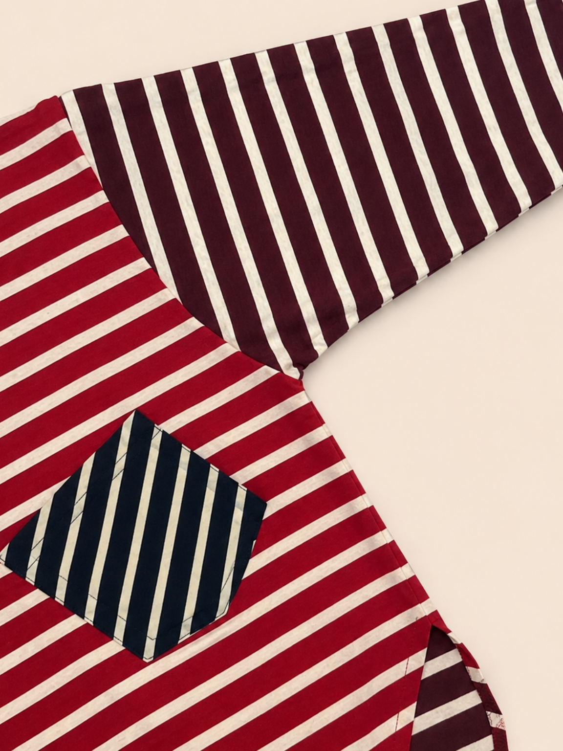 Patchie Tee in Rouge
