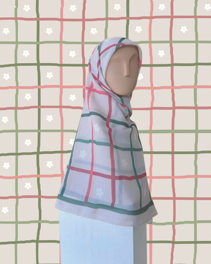 Bawal Playful in Garden Grid