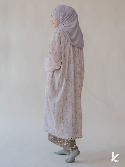 [TOP ONLY] Darcy Kurung in Autumn