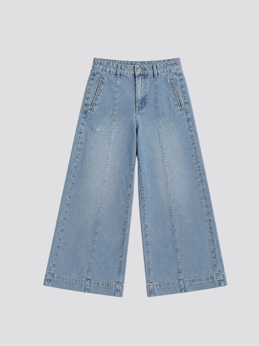 Essential Wide Leg Denim 01