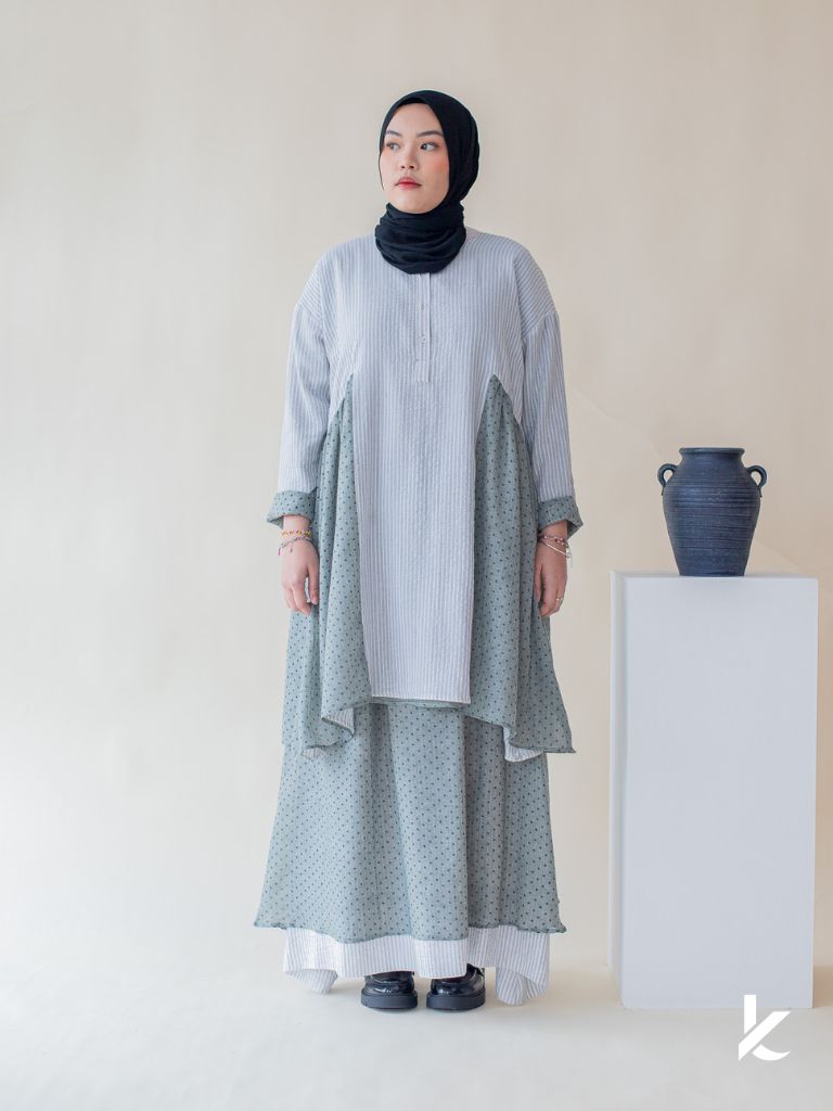 [Kaen.co x Padusi.co] HannaH Kurung Set Abu