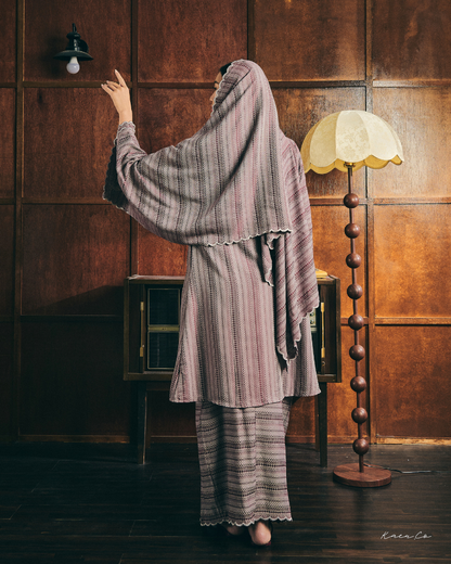 Som in Burgundy + FREE Selendang | Baju Kurung Sulam Klasik Raya 2026