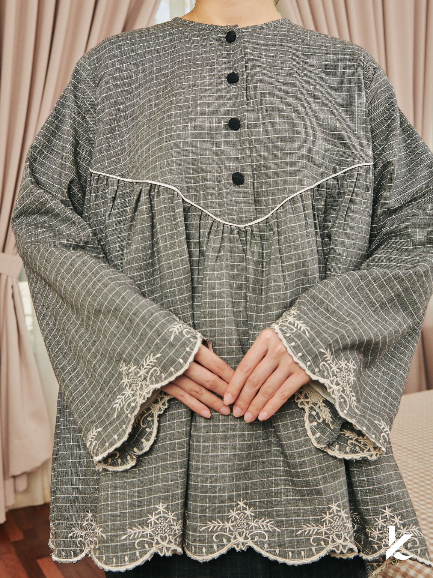 Cutesy Set in Amaya