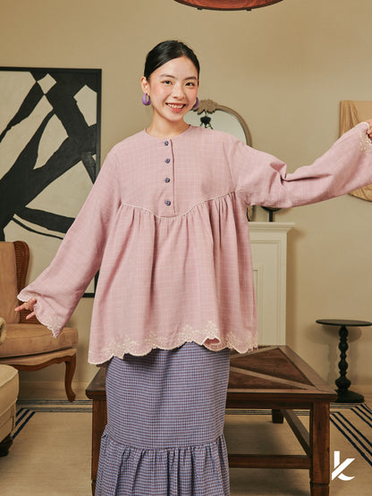 Cutesy Set in Alira