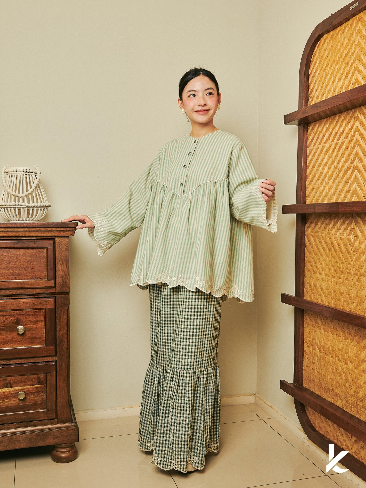 Cutesy Set in Kyomi