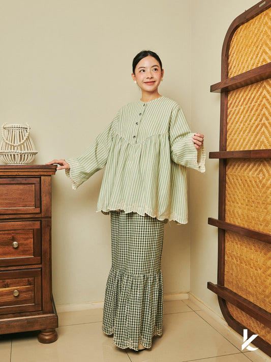 Cutesy Set in Kyomi