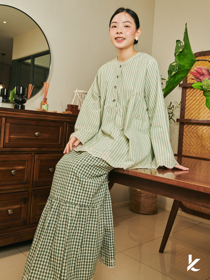 Cutesy Set in Kyomi