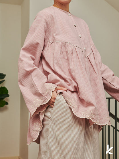 Cutesy Set in Luana
