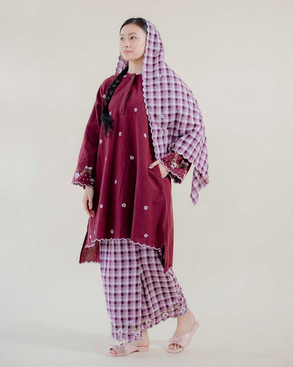 Laima Kurung in Aubergine | Raya 2026 Klasik Sulam