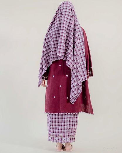 Laima Kurung in Aubergine | Raya 2026 Klasik Sulam