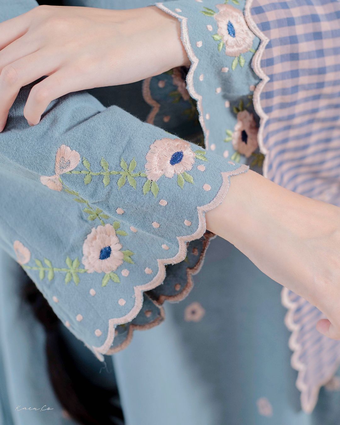 Laima Kurung in Slate | Raya 2026 Klasik Sulam