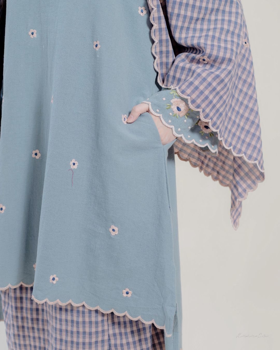 Laima Kurung in Slate | Raya 2026 Klasik Sulam